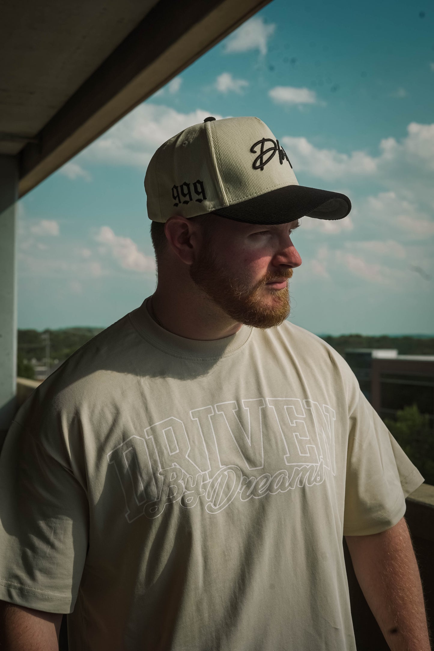 SIGNATURE HAT DBD