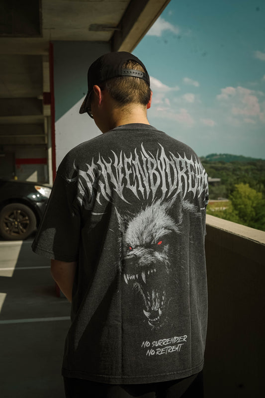 WOLF TEE